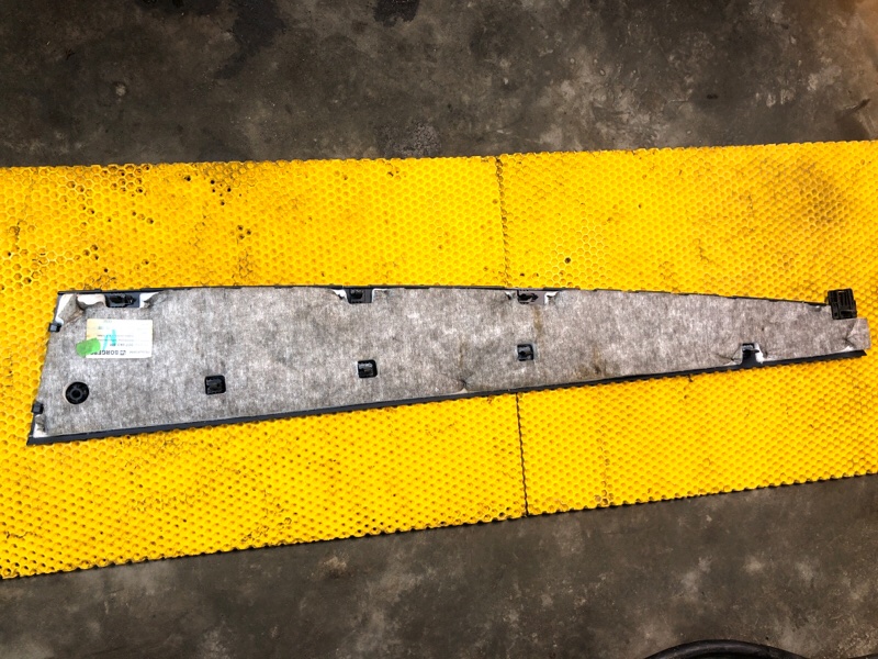 Накладка центральной консоли Volkswagen Phaeton 2005 3D2