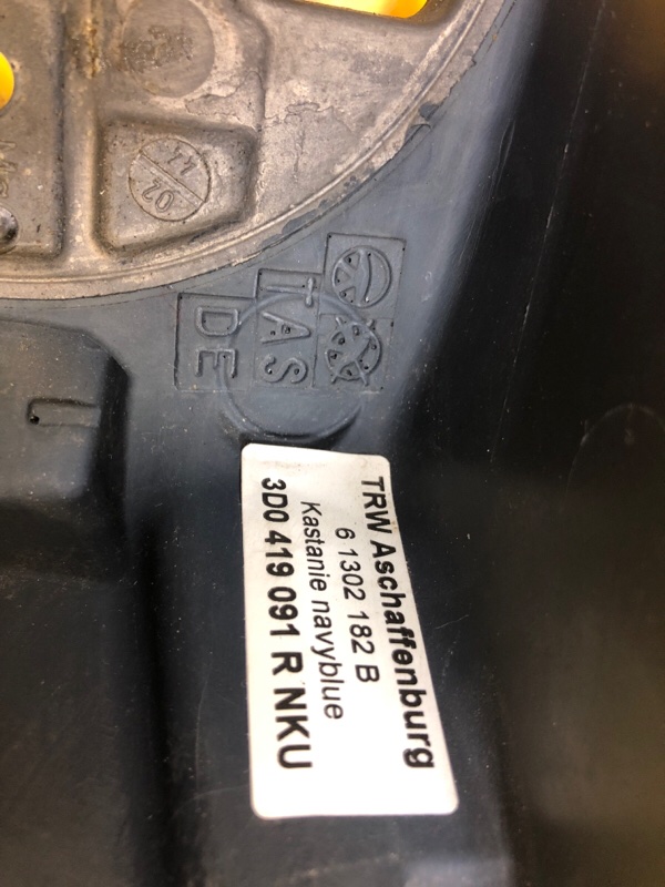 Руль (рулевое колесо) Volkswagen Phaeton 2005 3D2