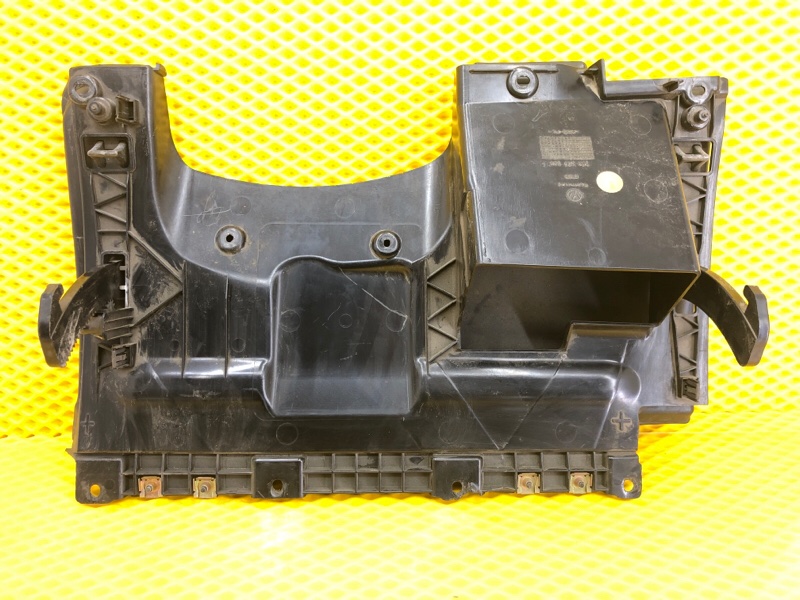 Накладка торпедо Volkswagen Phaeton 2005 3D2