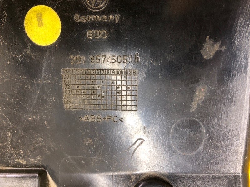 Накладка торпедо Volkswagen Phaeton 2005 3D2