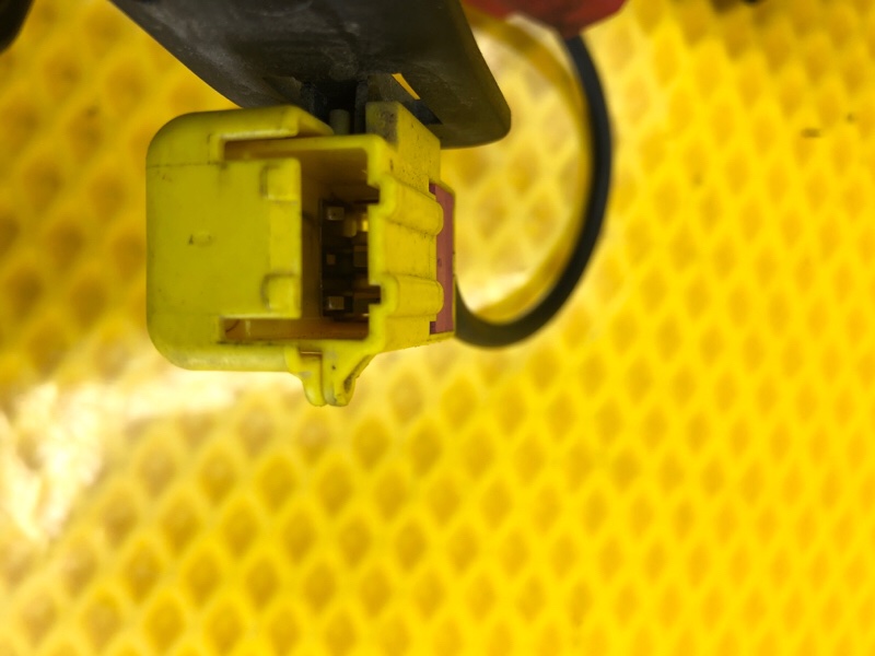 Клемма аккумуляторная + Volkswagen Phaeton 2005 3D2