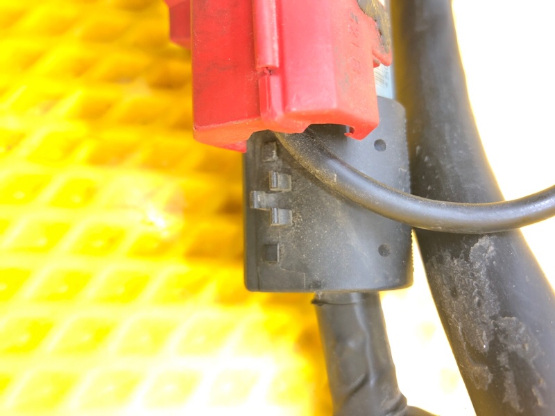 Клемма аккумуляторная + Volkswagen Phaeton 2005 3D2