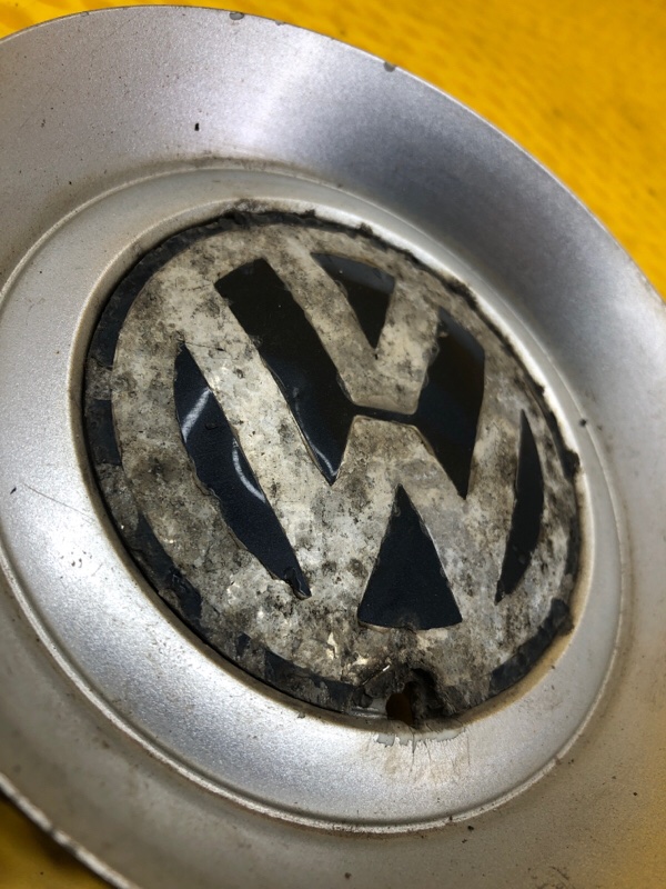 Колпачок ступицы Volkswagen Phaeton 2005 3D2