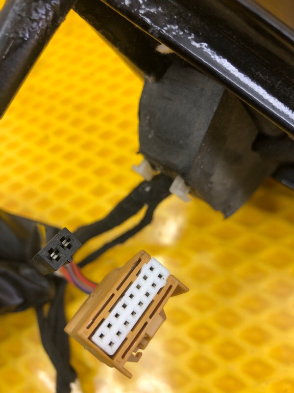 Зеркало боковое левое Volkswagen Phaeton 2005 3D2