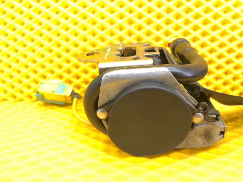 Ремень безопасности задний правый Volkswagen Phaeton 2005 3D2