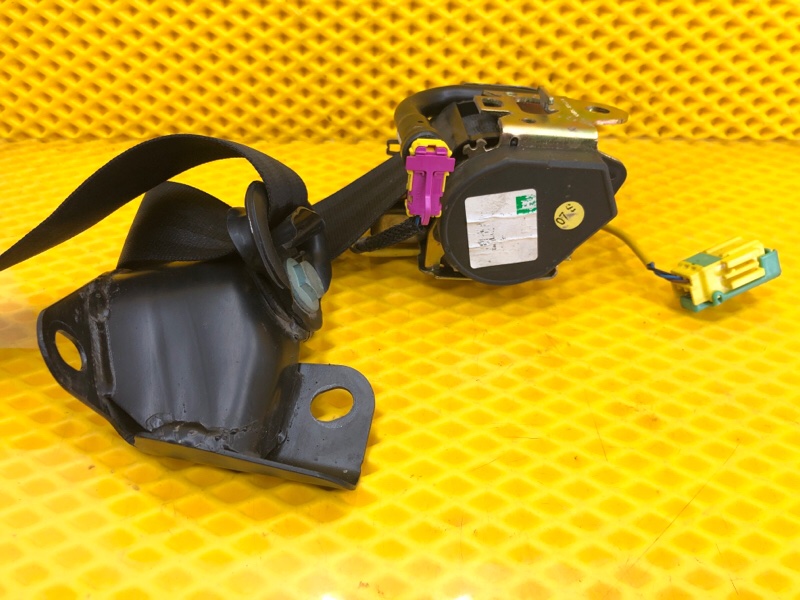 Ремень безопасности задний правый Volkswagen Phaeton 2005 3D2