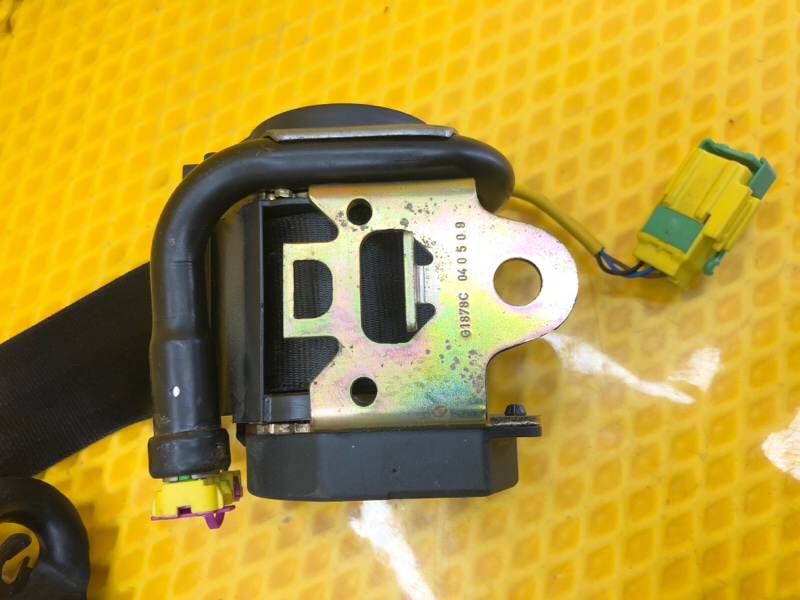 Ремень безопасности задний правый Volkswagen Phaeton 2005 3D2