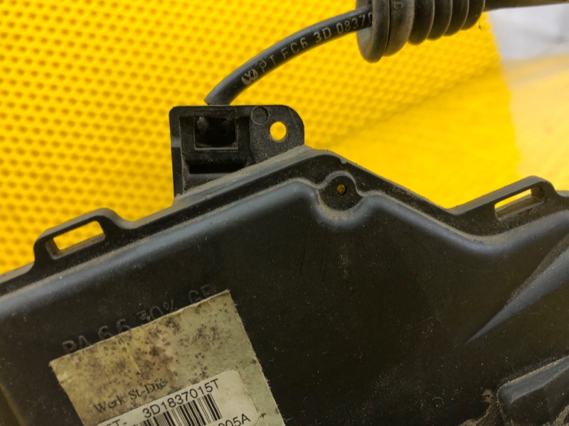 Замок двери передней левой Volkswagen Phaeton 2005 3D2