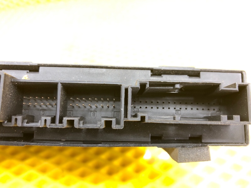 Моторчик стеклоподъемника задней правой двери Volkswagen Phaeton 2005 3D2