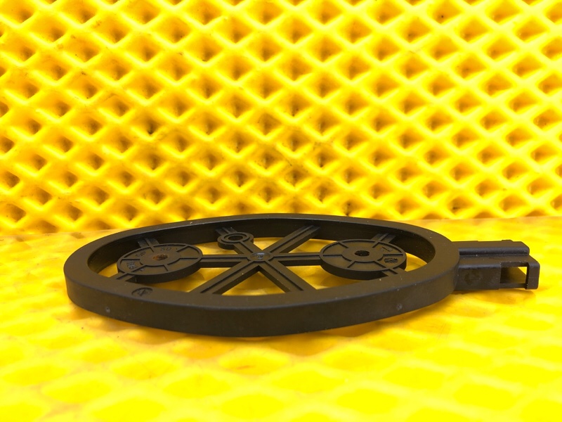 Антенна Volkswagen Phaeton 2005 3D2