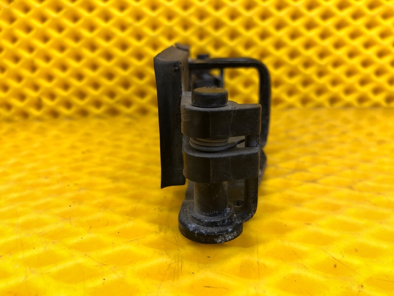 Замок багажника Volkswagen Phaeton 2005 3D2