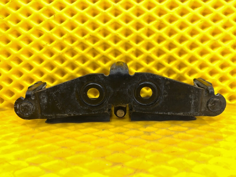 Замок багажника Volkswagen Phaeton 2005 3D2