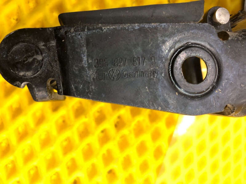 Замок багажника Volkswagen Phaeton 2005 3D2