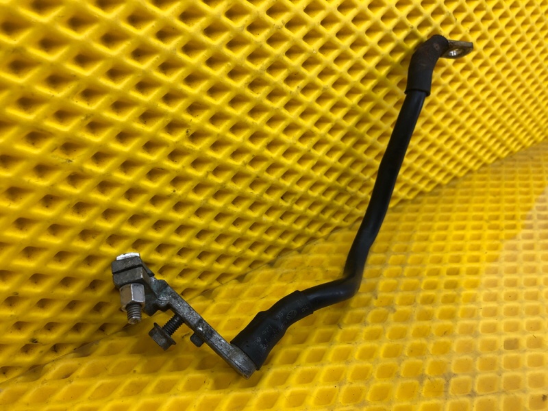 Клемма аккумулятора - Volkswagen Phaeton 2005 3D2