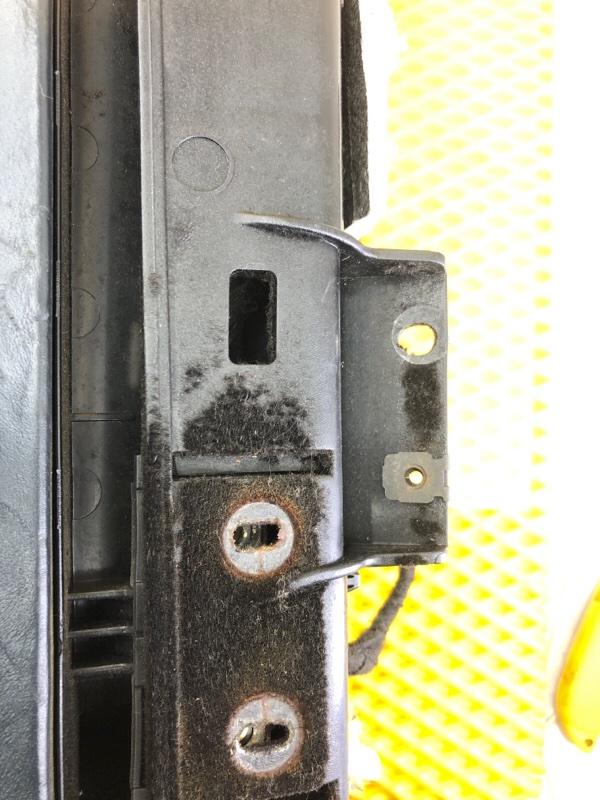 Бардачок Volkswagen Phaeton 2005 3D2