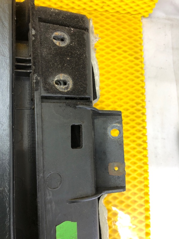 Бардачок Volkswagen Phaeton 2005 3D2