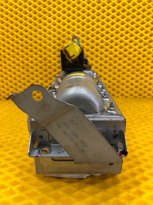 Подушка безопасности пассажира Volkswagen Phaeton 2005 3D2