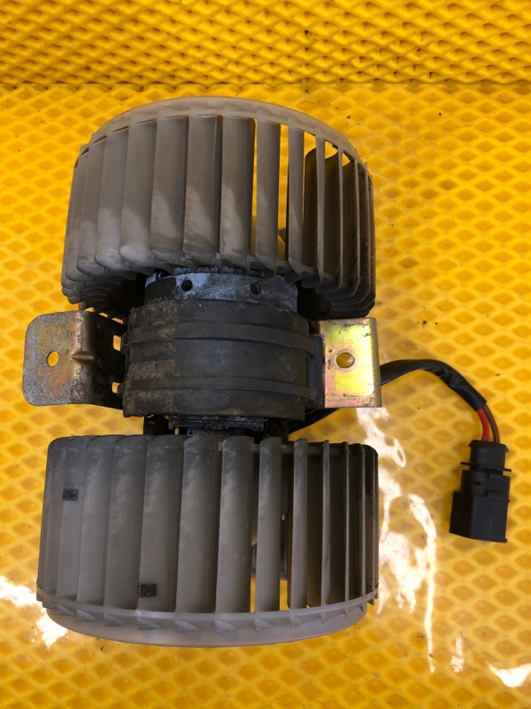 Мотор печки Volkswagen Phaeton 2005 3D2