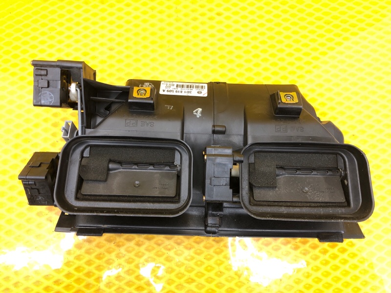 Заслонка печки Volkswagen Phaeton 2005 3D2