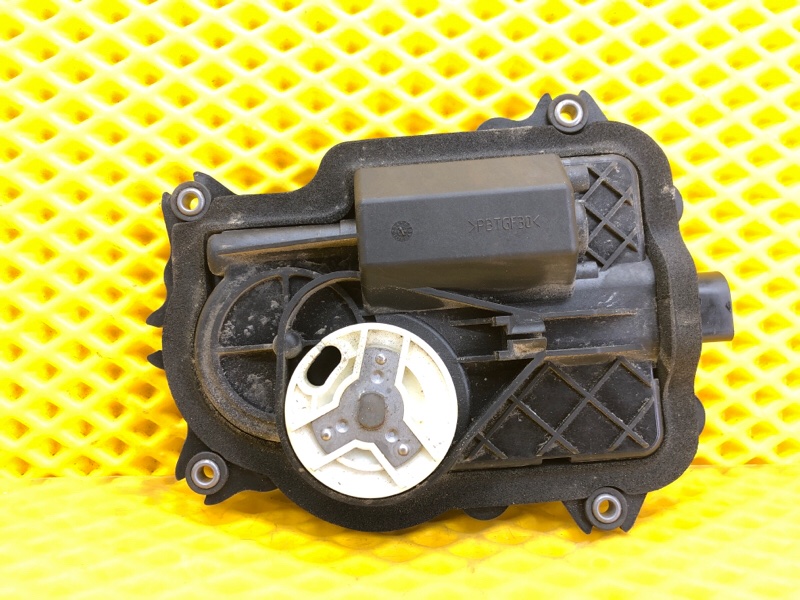 Активатор замка двери Volkswagen Phaeton 2005 3D2