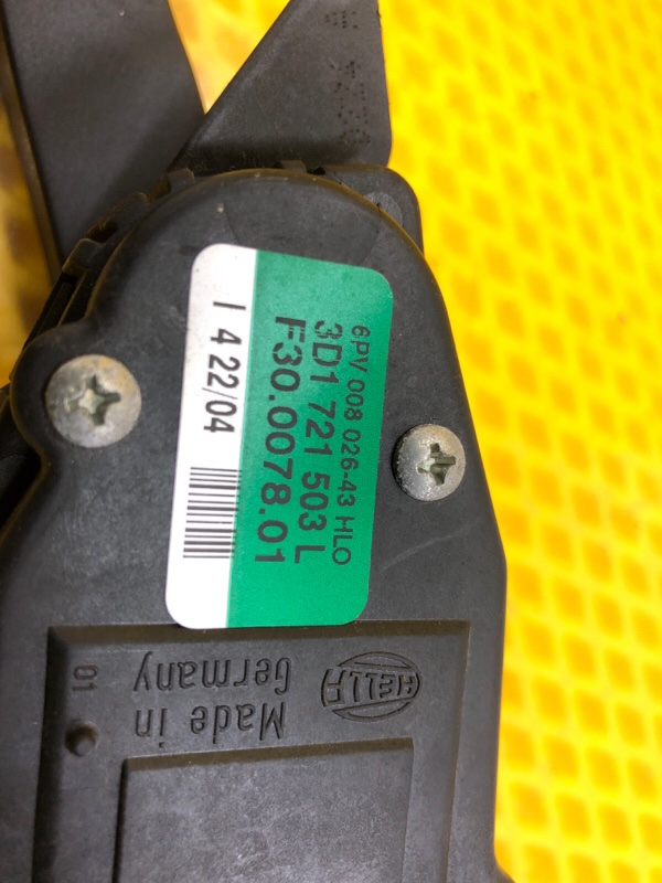 Педаль газа Volkswagen Phaeton 2005 3D2