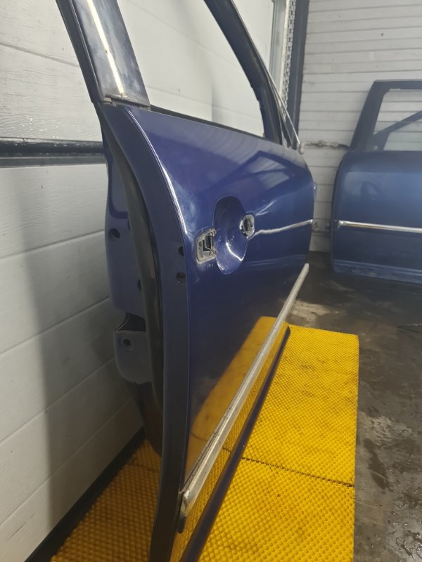 Дверь Volkswagen Phaeton 2005 3D2