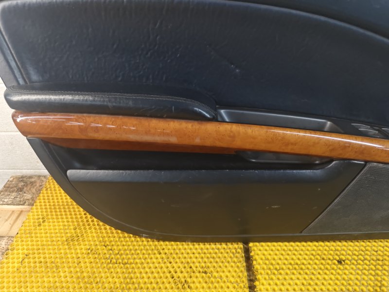 Обшивка двери (карта) Volkswagen Phaeton 2005 3D2