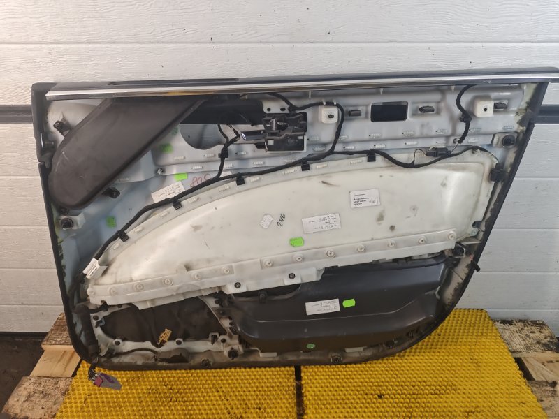 Обшивка двери (карта) Volkswagen Phaeton 2005 3D2