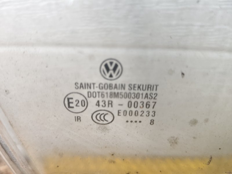 Стекло двери Volkswagen Phaeton 2005 3D2