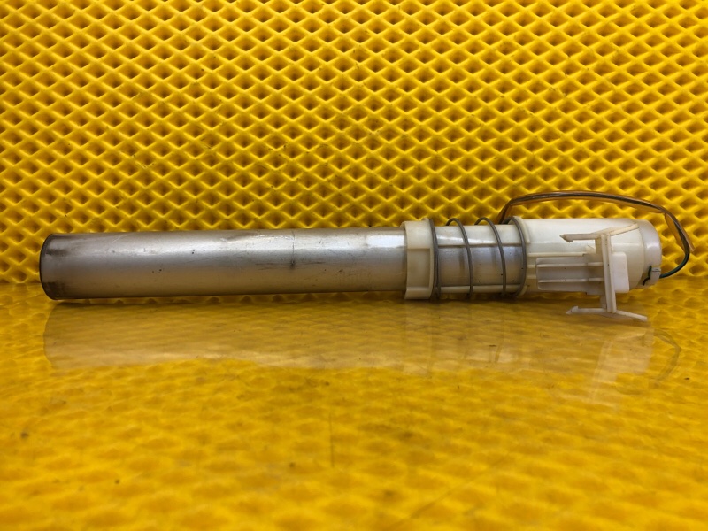 Датчик уровня топлива правый Volkswagen Phaeton 2005 3D2