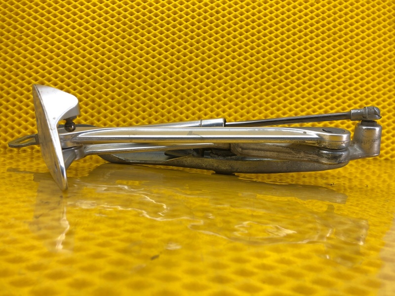 Петля крышки багажника левая Volkswagen Phaeton 2005 3D2