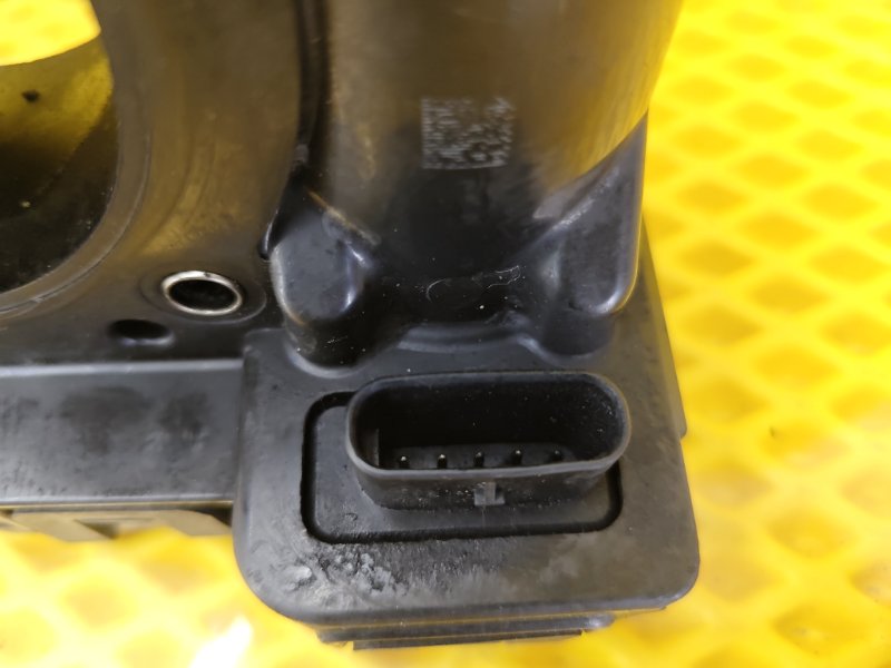 Заслонка дроссельная Mercedes-Benz GLK-Class 2011 X204