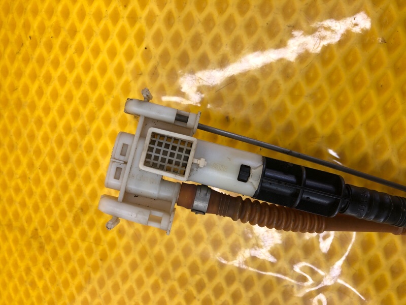 Трубка топливная Volkswagen Phaeton 2005 3D2