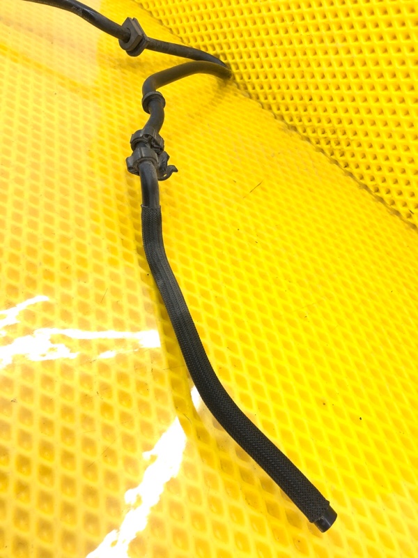 Трубка вакуумная Volkswagen Phaeton 2005 3D2