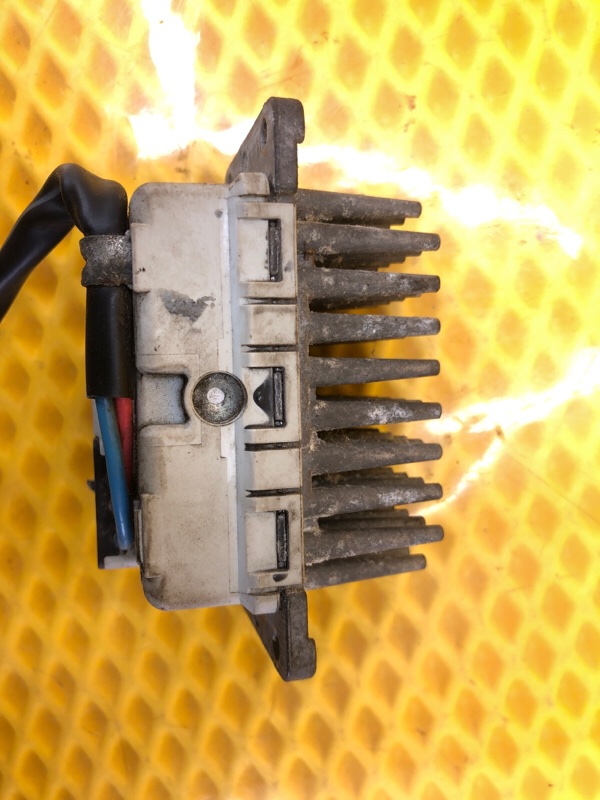 Резистор отопителя Volkswagen Phaeton 2005 3D2