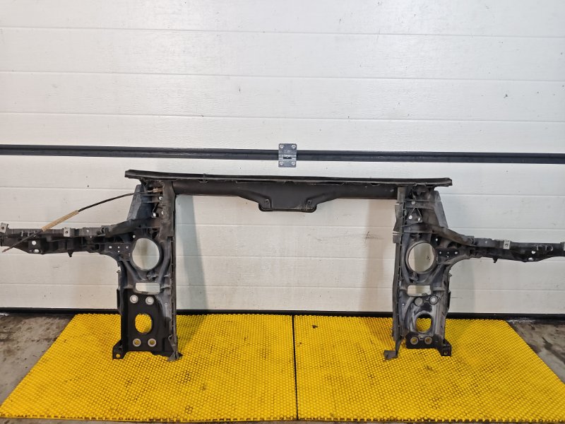 Панель передняя (Телевизор) Volkswagen Touareg 2003 7L6