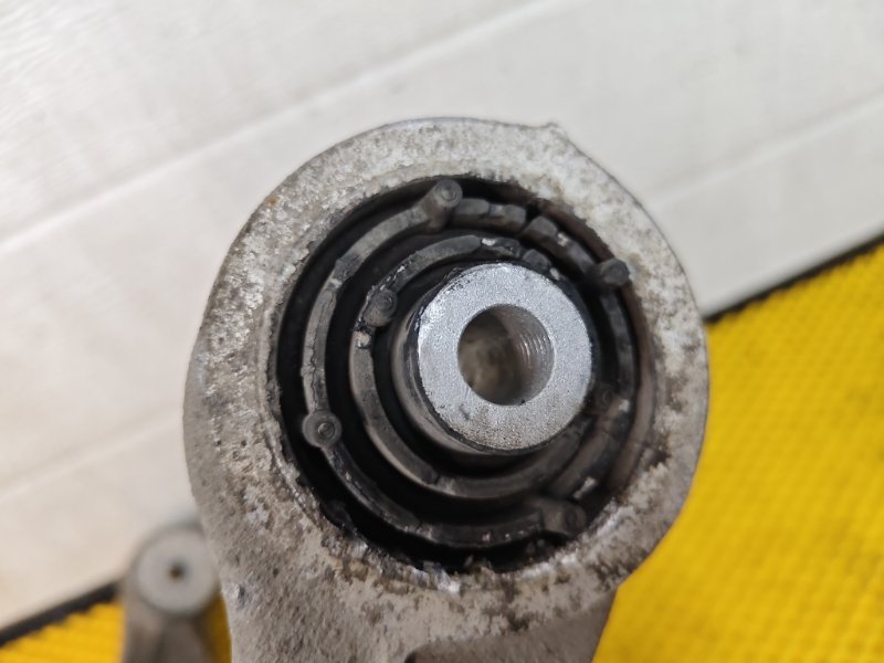 Рычаг задний Volkswagen Phaeton 2005 3D2