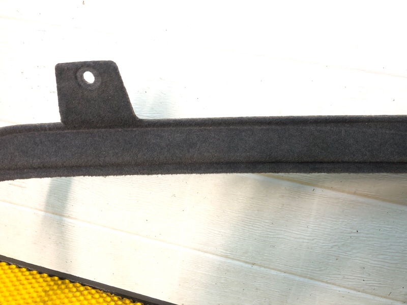 Обшивка багажника левая Volkswagen Phaeton 2005 3D2