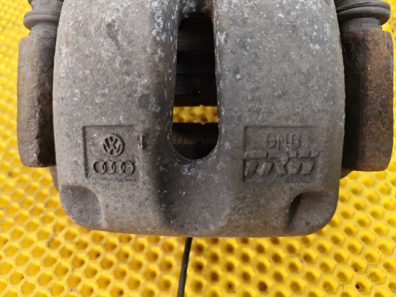 Суппорт задний левый Volkswagen Phaeton 2005 3D2