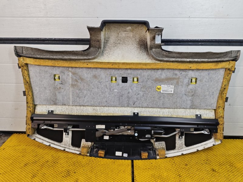 Полка салона задняя Volkswagen Phaeton 2005 3D2