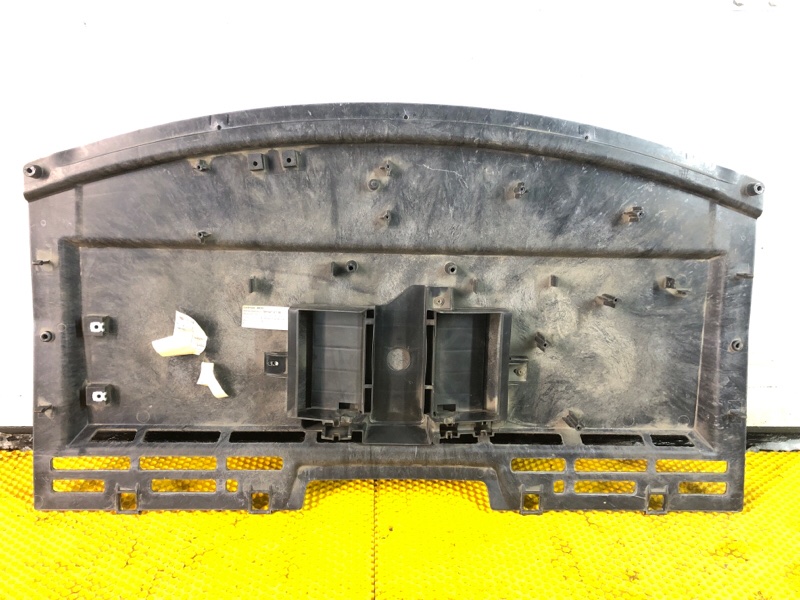 Обшивка багажника Volkswagen Phaeton 2005 3D2