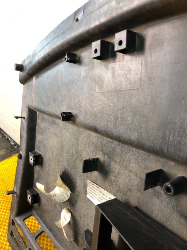 Обшивка багажника Volkswagen Phaeton 2005 3D2