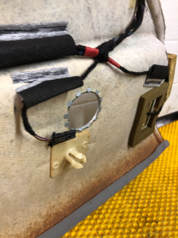 Обшивка потолка Volkswagen Phaeton 2005 3D2