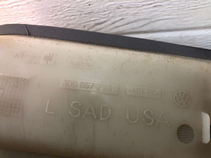 Обшивка стойки Volkswagen Phaeton 2005 3D2