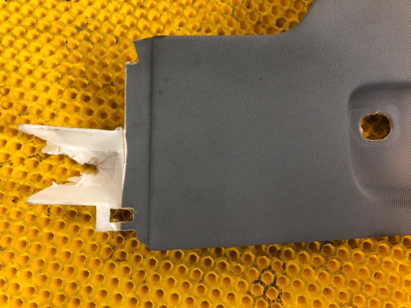 Обшивка стойки Volkswagen Phaeton 2005 3D2