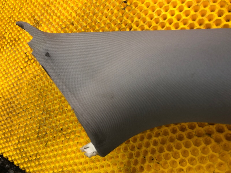 Обшивка стойки Volkswagen Phaeton 2005 3D2