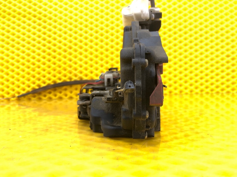 Замок двери задней левой Volkswagen Phaeton 2005 3D2