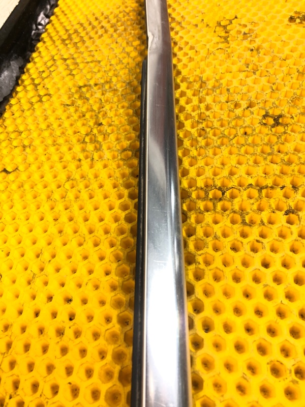 Молдинг двери передней правой Volkswagen Phaeton 2005 3D2