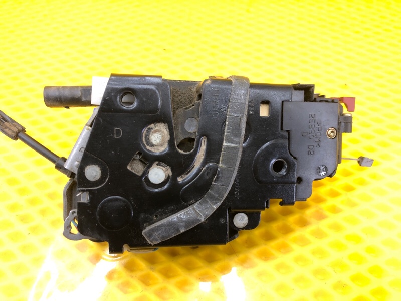 Замок двери передней правой Volkswagen Phaeton 2005 3D2