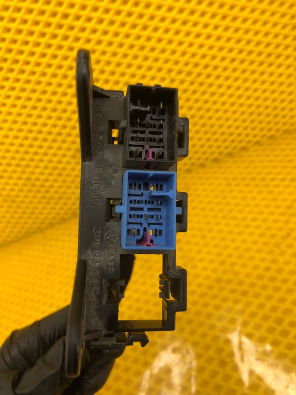 Проводка двери Volkswagen Phaeton 2005 3D2